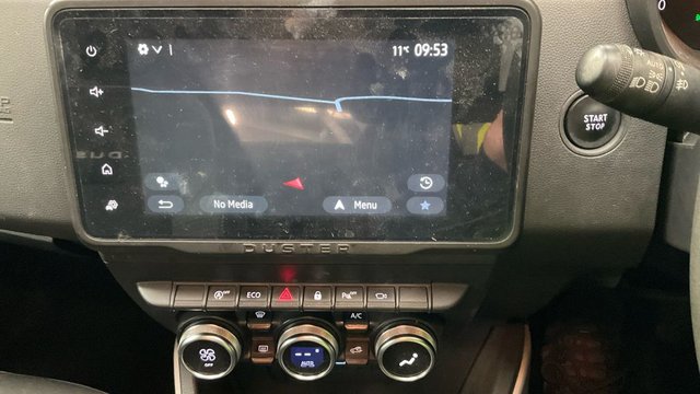 2022 DACIA DUSTER - Photo 10