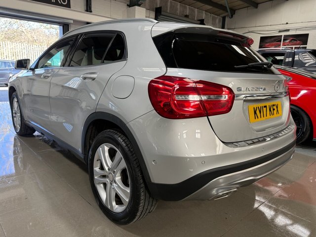 2017 Mercedes-Benz GLA - Photo 5