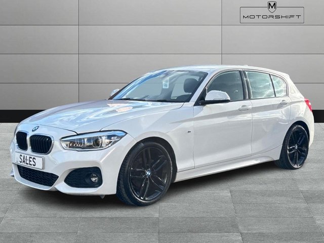 2017 BMW 1 SERIES - Photo 4