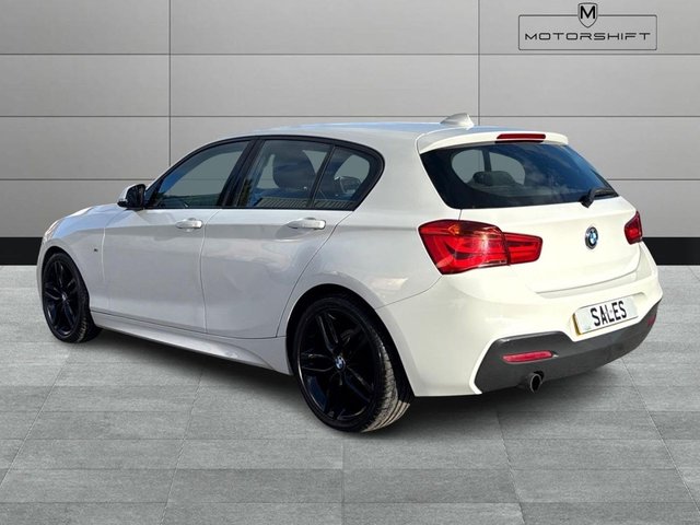 2017 BMW 1 SERIES - Photo 9