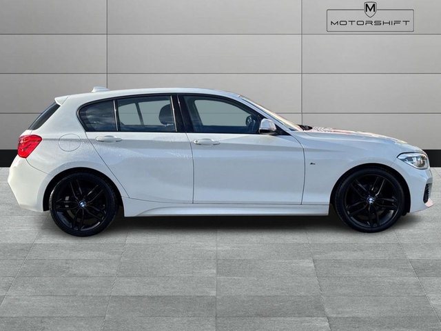 2017 BMW 1 SERIES - Photo 7