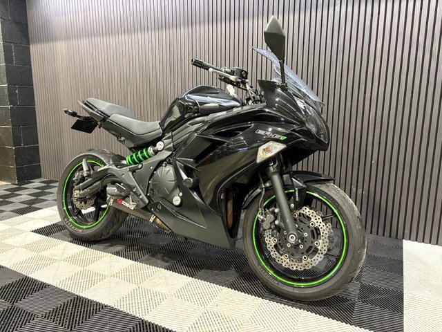 View our KAWASAKI ER-6F