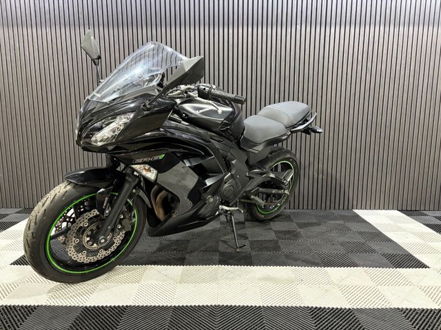 View our KAWASAKI ER-6F