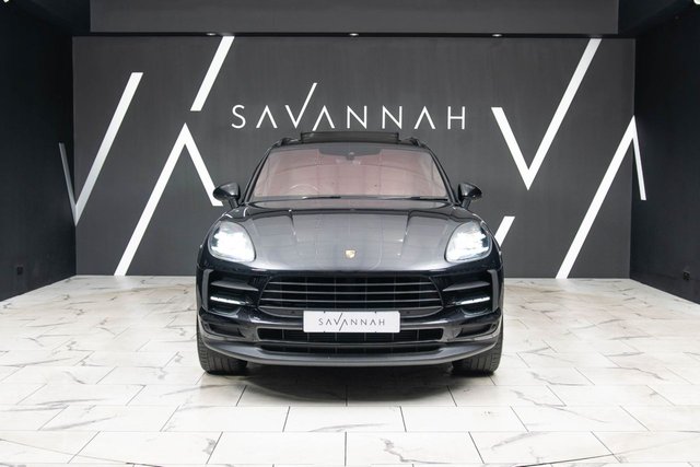 2018 PORSCHE MACAN - Photo 3