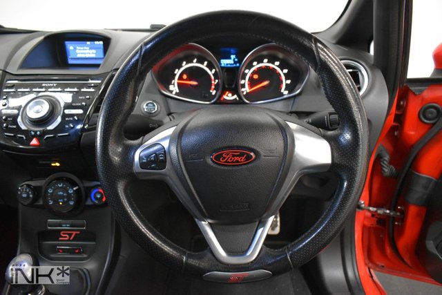 2013 FORD FIESTA 1.6T EcoBoost ST-2 Hatchback 3dr Petrol Manual Euro 5 (182 ps) - Photo 12