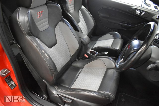 2013 FORD FIESTA 1.6T EcoBoost ST-2 Hatchback 3dr Petrol Manual Euro 5 (182 ps) - Photo 8