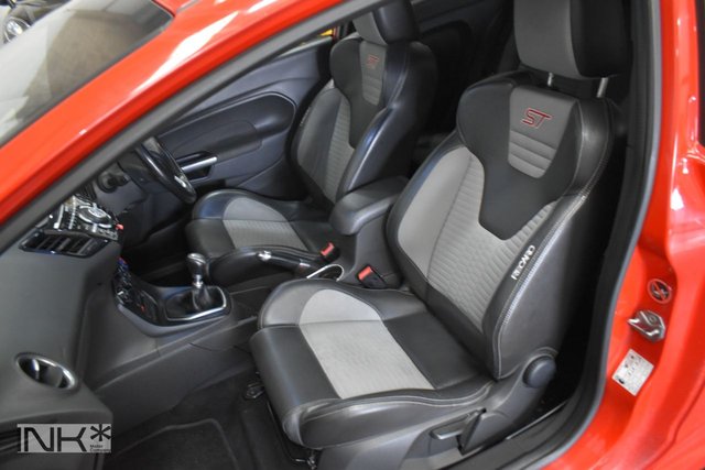 2013 FORD FIESTA 1.6T EcoBoost ST-2 Hatchback 3dr Petrol Manual Euro 5 (182 ps) - Photo 9