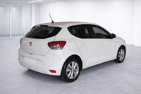 USED 2022 22 DACIA SANDERO 1.0 TCe Comfort Hatchback 5dr Petrol Manual Euro 6 (s/s) (90 ps) ULEZ COMPLIANT, 15 inch Alloys, Bluetooth, Air Conditioning,Reversing Camera, Sat Nav  Free RAC Warranty and Free 1Yr RAC Recovery package.