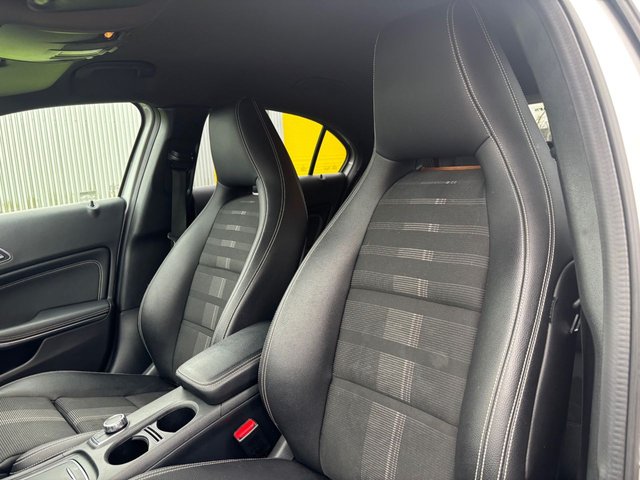 2018 MERCEDES-BENZ A-CLASS 1.6 A200 Sport Edition Hatchback 5dr Petrol 7G-DCT Euro 6 (s/s) (156 ps) - Photo 7