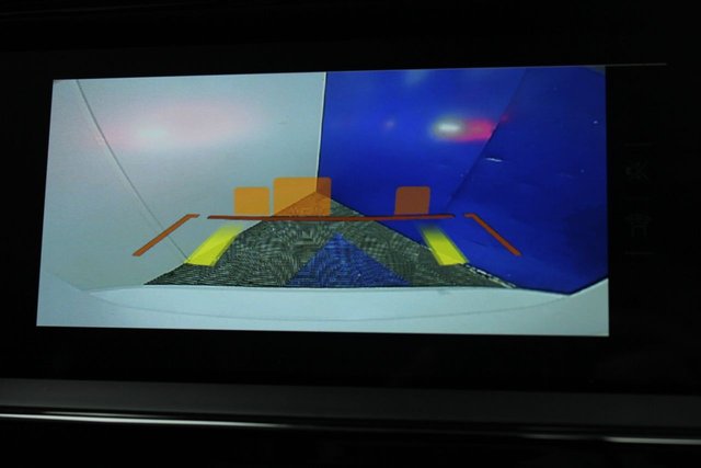 2020 JAGUAR XE - Photo 7