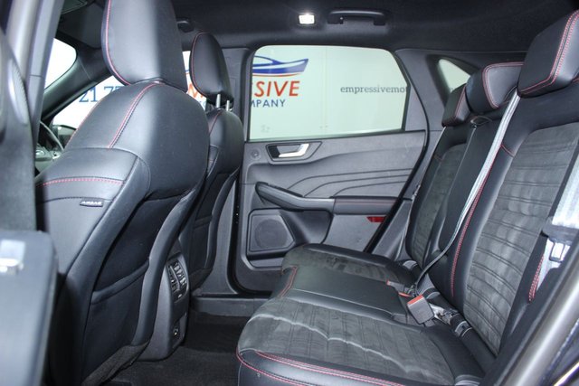 2021 FORD KUGA - Photo 10