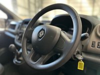 USED 2017 17 RENAULT TRAFIC 1.6 DCI ENERGY 125PS SWB BUSINESS+ - NO VAT 