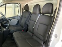 USED 2017 17 RENAULT TRAFIC 1.6 DCI ENERGY 125PS SWB BUSINESS+ - NO VAT 