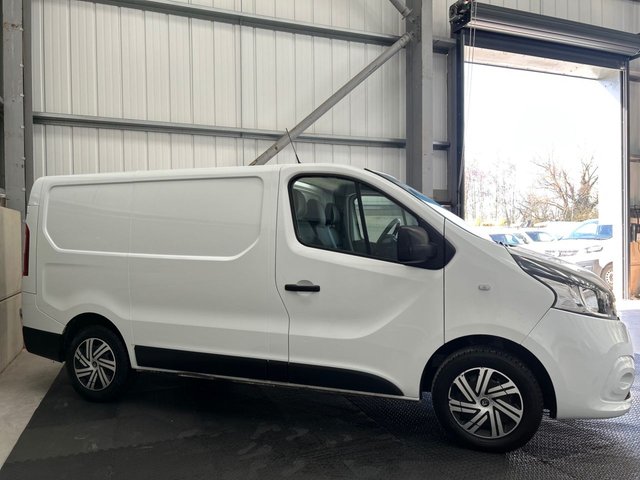 View our RENAULT TRAFIC
