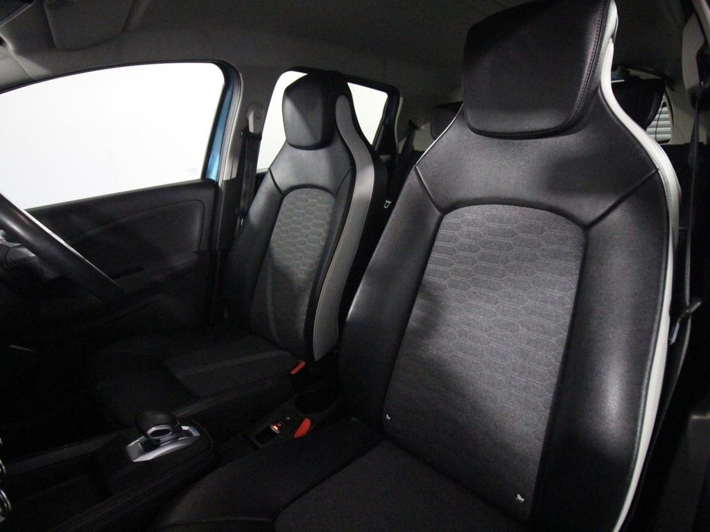 USED 2021 71 RENAULT ZOE R135 EV50 52kWh GT Edition Hatchback 5dr Electric Auto (Rapid Charge) (134 bhp) BATTERY OWNED - 245 MILE RANGE