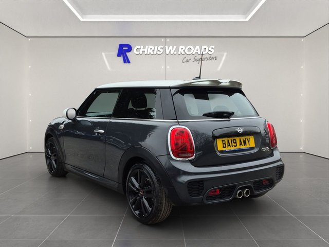 2019 MINI Hatch 2L Cooper S Sport 3dr - Photo 2