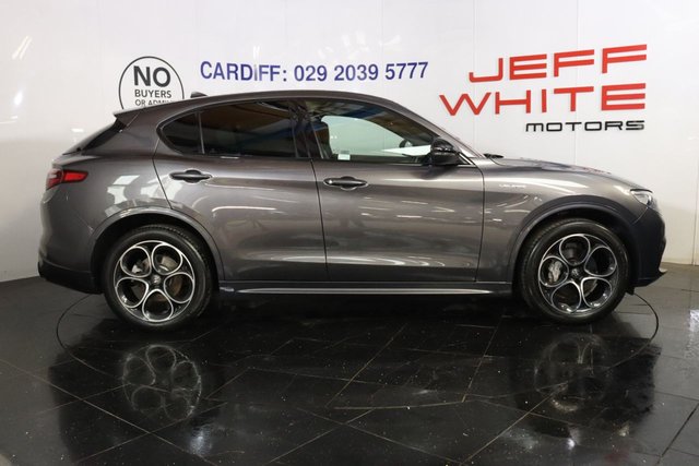 2022 ALFA ROMEO STELVIO 2.0T Veloce 5dr Petrol Auto Q4 AWD (FULL LEATHER) - Photo 6