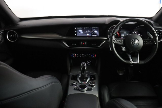 2022 ALFA ROMEO STELVIO 2.0T Veloce 5dr Petrol Auto Q4 AWD (FULL LEATHER) - Photo 3