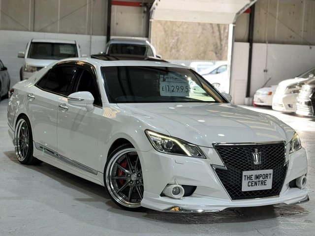 View our TOYOTA CROWN
