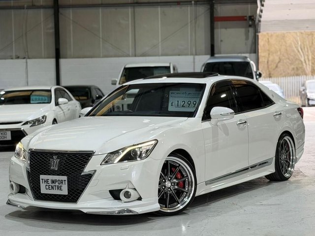 View our TOYOTA CROWN