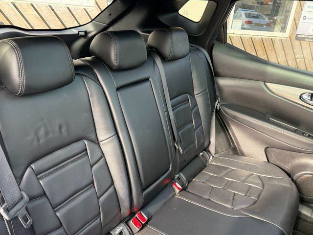 2017 Nissan Qashqai 1.5L Tekna+ 5dr - Photo 5