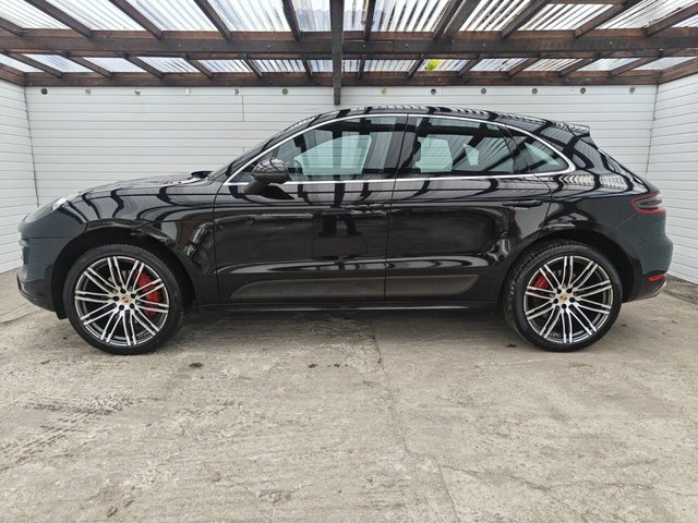 2014 PORSCHE MACAN - Photo 2