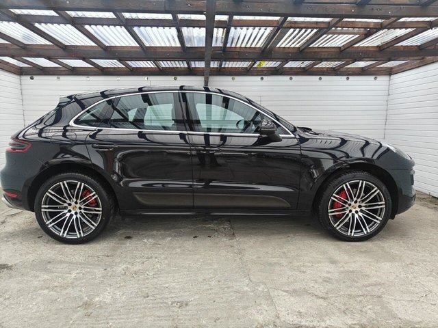 2014 PORSCHE MACAN - Photo 3