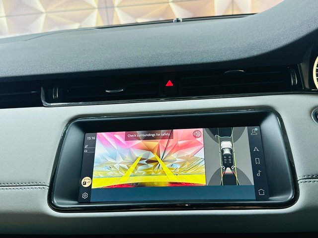 2022 Land Rover RANGE ROVER EVOQUE 1.5 P300e 12.2kWh R-Dynamic SE Auto 4WD Euro 6 (s/s) 5dr - Photo 6