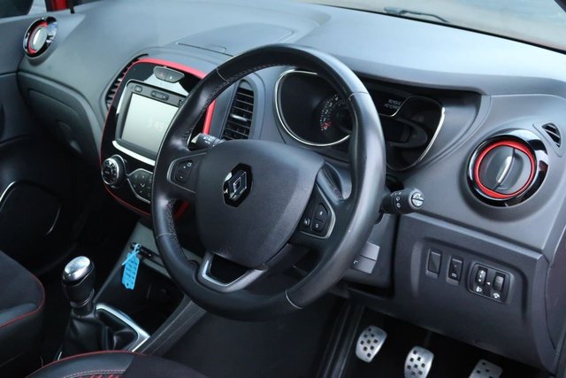 2019 Renault Captur 1.3L S Edition 5dr - Photo 9