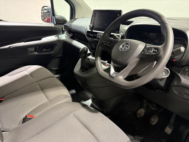 2021 VAUXHALL COMBO - Photo 3