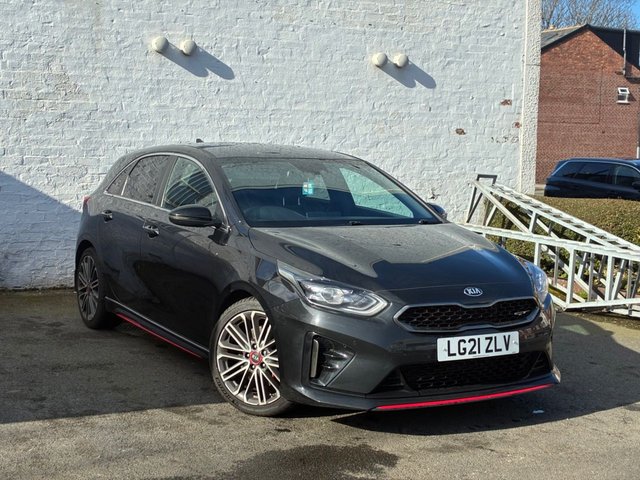 2021 Kia Ceed 1.6L Gt 5dr - Photo 2