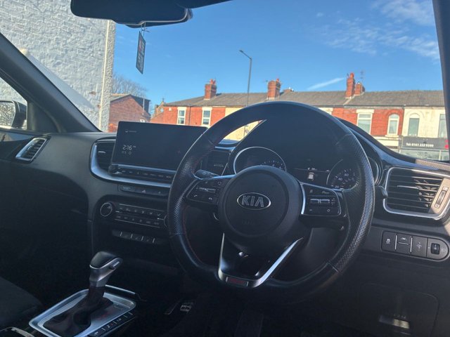 2021 Kia Ceed 1.6L Gt 5dr - Photo 12