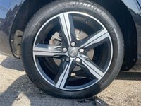 USED 2019 19 VOLVO V40 1.5 T3 R-Design Edition Hatchback 5dr Petrol Auto Euro 6 (s/s) (152 ps) LEATHER | SAT NAV | REAR CAM | SERVICE HISTORY
