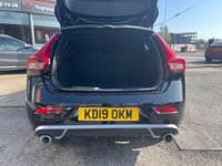 USED 2019 19 VOLVO V40 1.5 T3 R-Design Edition Hatchback 5dr Petrol Auto Euro 6 (s/s) (152 ps) LEATHER | SAT NAV | REAR CAM | SERVICE HISTORY