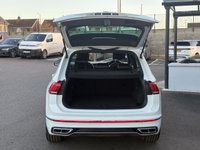 USED 2020 04 VOLKSWAGEN TIGUAN 2.0 TDI R-Line SUV 5dr Diesel DSG Euro 6 (s/s) (150 ps) 