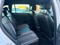 USED 2020 04 VOLKSWAGEN TIGUAN 2.0 TDI R-Line SUV 5dr Diesel DSG Euro 6 (s/s) (150 ps) 