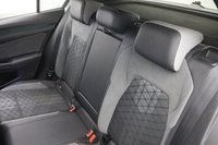 USED 2023 23 VOLKSWAGEN GOLF 1.5 eTSI MHEV R-Line Hatchback 5dr Petrol Hybrid DSG Euro 6 (s/s) (150 ps) KEYLESS START | PARKING SENSOR