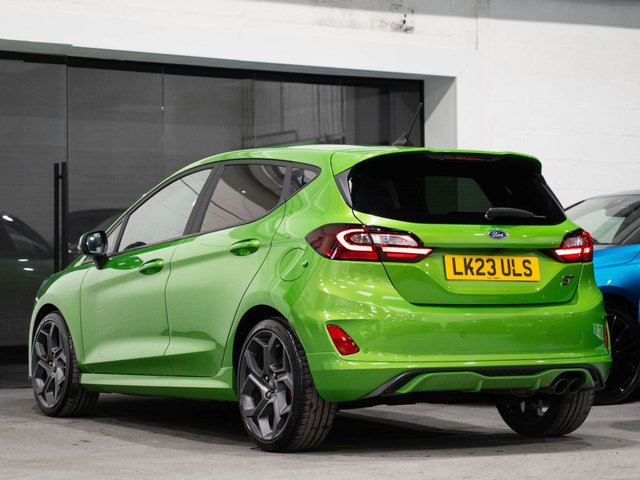 2023 Ford Fiesta 1.5L St-3 5dr - Photo 5