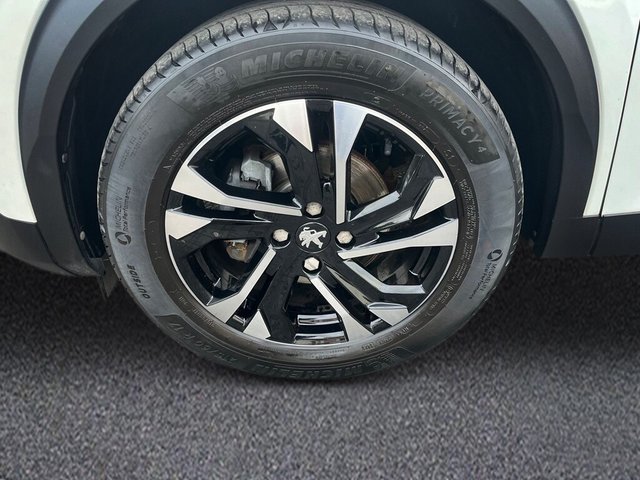 2020 PEUGEOT 2008 1.2 PureTech Allure SUV 5dr Petrol Manual Euro 6 (s/s) (100 ps) - Photo 12