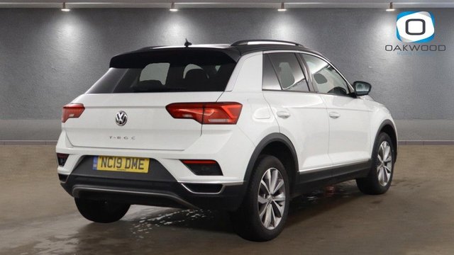 2019 Volkswagen T-Roc 1L Design 5dr - Photo 4