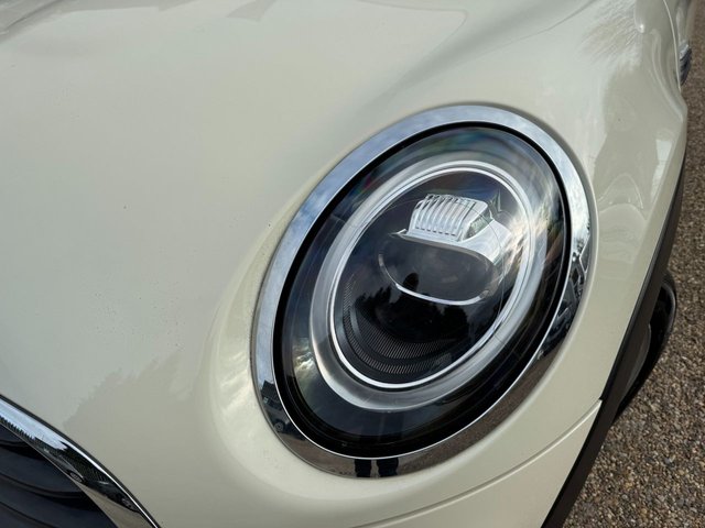 2018 MINI HATCH 1.5 Cooper Hatchback 3dr Petrol Manual Euro 6 (s/s) (136 ps) - Photo 5