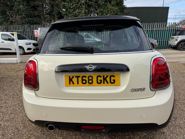 2018 MINI HATCH 1.5 Cooper Hatchback 3dr Petrol Manual Euro 6 (s/s) (136 ps) - Photo 11