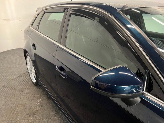 2019 Audi A3 2L S Line 5dr - Photo 10