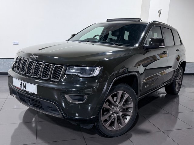 View our JEEP GRAND CHEROKEE