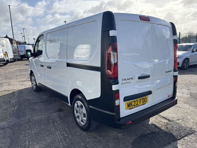 2022 Renault Trafic 2L Business 3dr - Photo 5