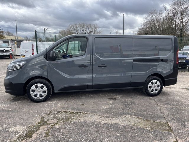 2022 Renault Trafic 2L Business 3dr - Photo 6