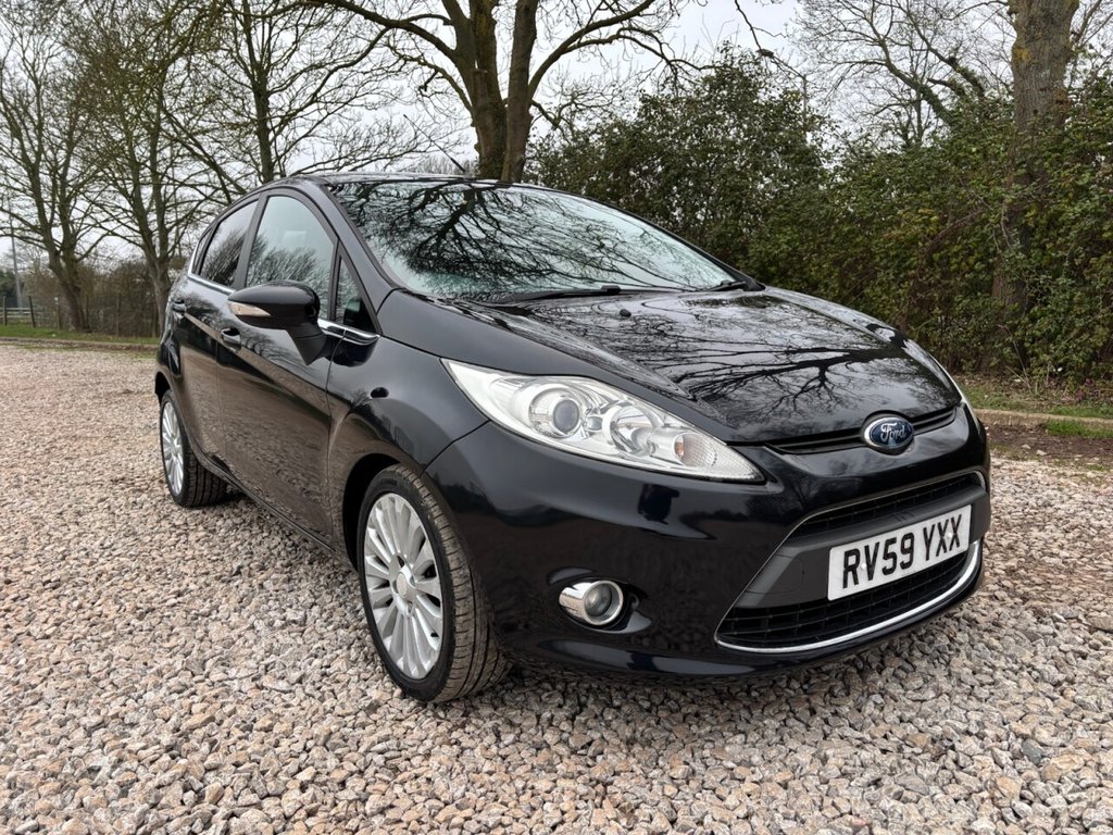 USED 2009 59 FORD FIESTA 1.4 Titanium Hatchback 5dr Petrol Automatic (154 g/km, 94 bhp) 