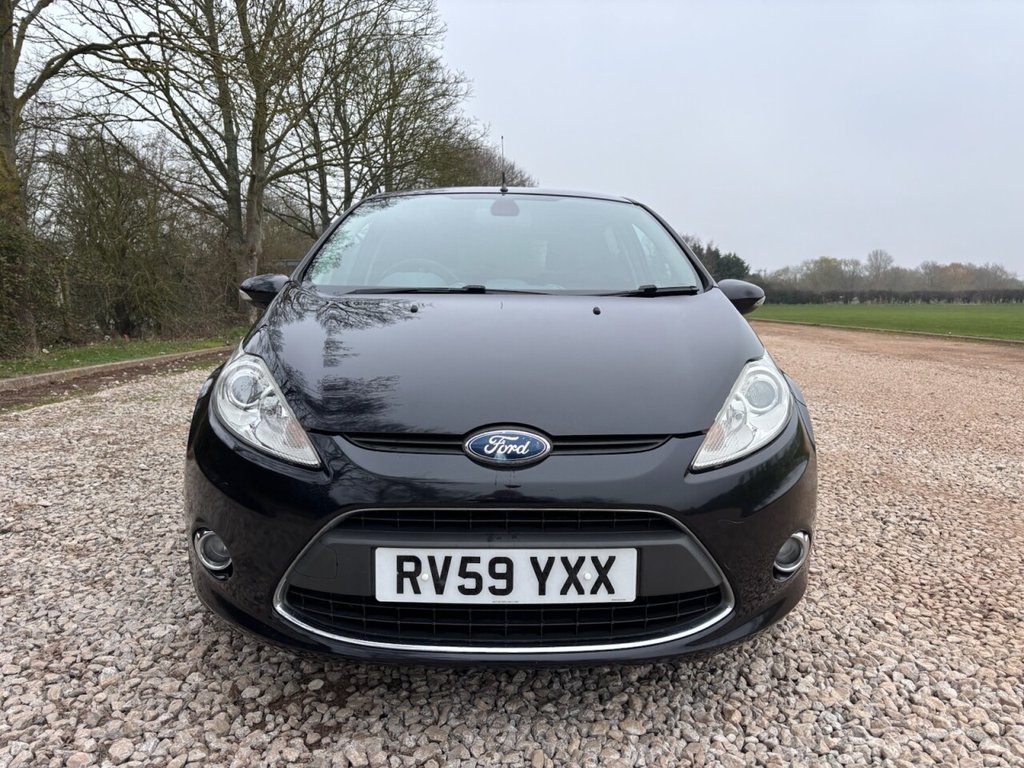 USED 2009 59 FORD FIESTA 1.4 Titanium Hatchback 5dr Petrol Automatic (154 g/km, 94 bhp) 