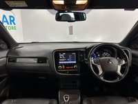 USED 2019 69 MITSUBISHI OUTLANDER 2.4h TwinMotor 13.8kWh Dynamic SUV 5dr Petrol Plug-in Hybrid CVT 4WD Euro 6 (s/s) (224 ps) 