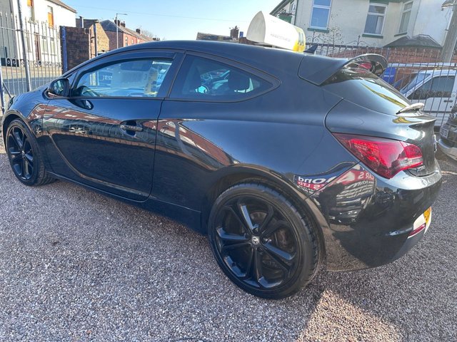 2015 VAUXHALL ASTRA GTC - Photo 4